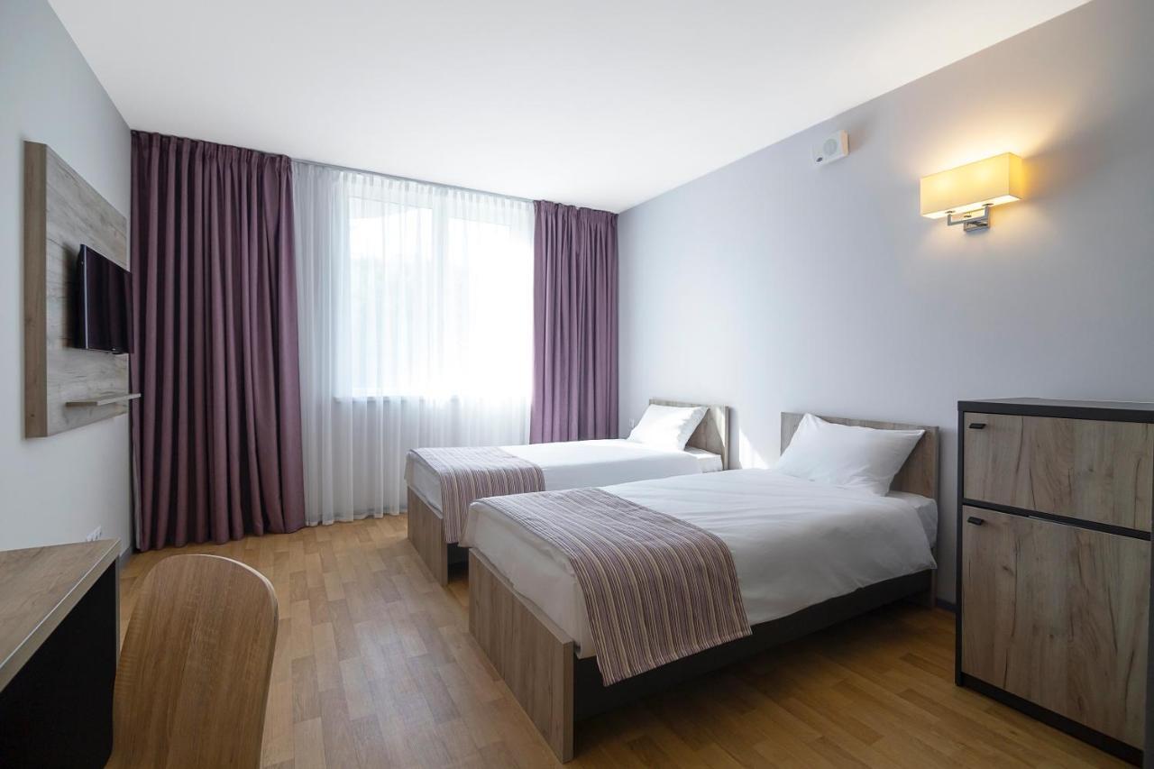 Favor Sport Hotel Kiev Ngoại thất bức ảnh