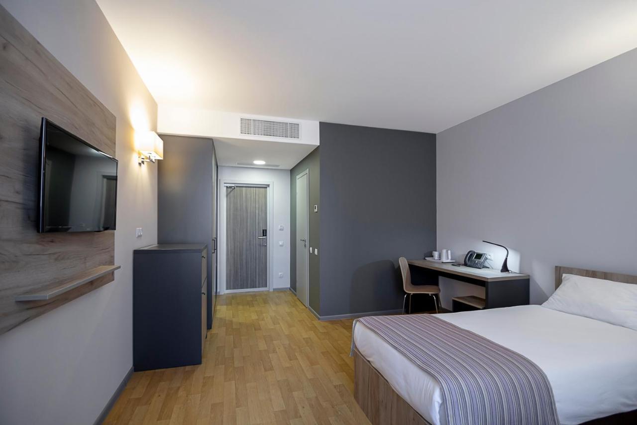 Favor Sport Hotel Kiev Ngoại thất bức ảnh