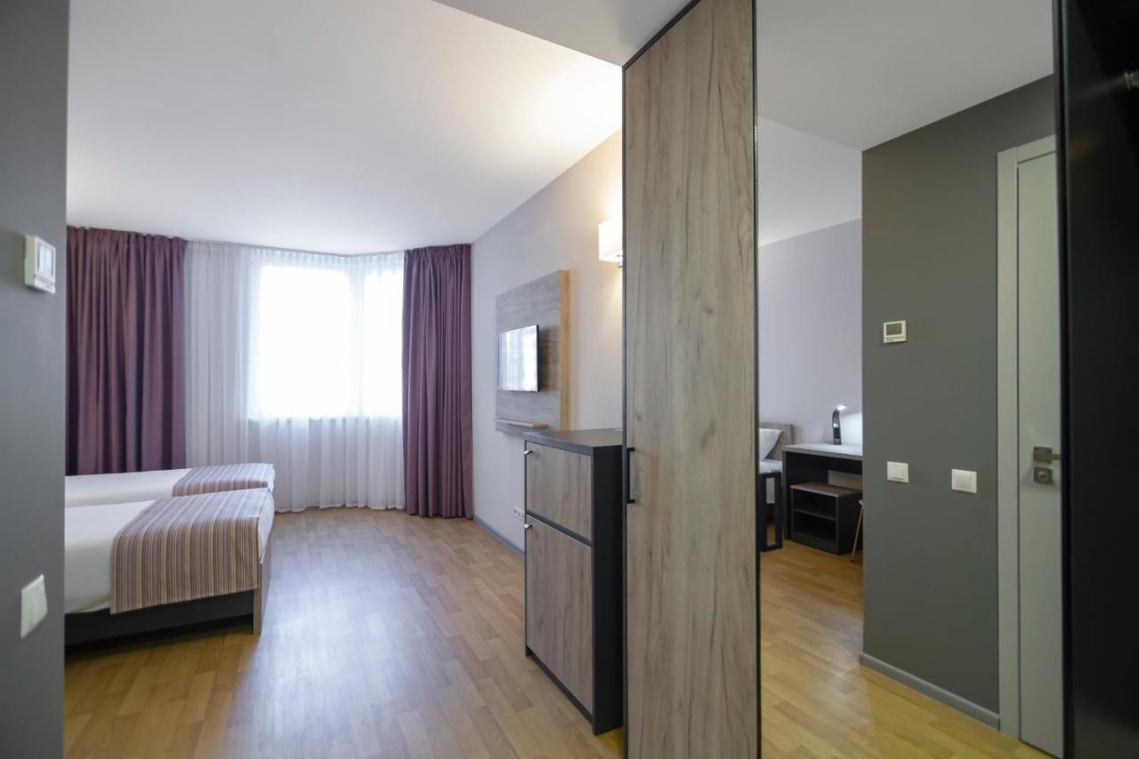 Favor Sport Hotel Kiev Ngoại thất bức ảnh