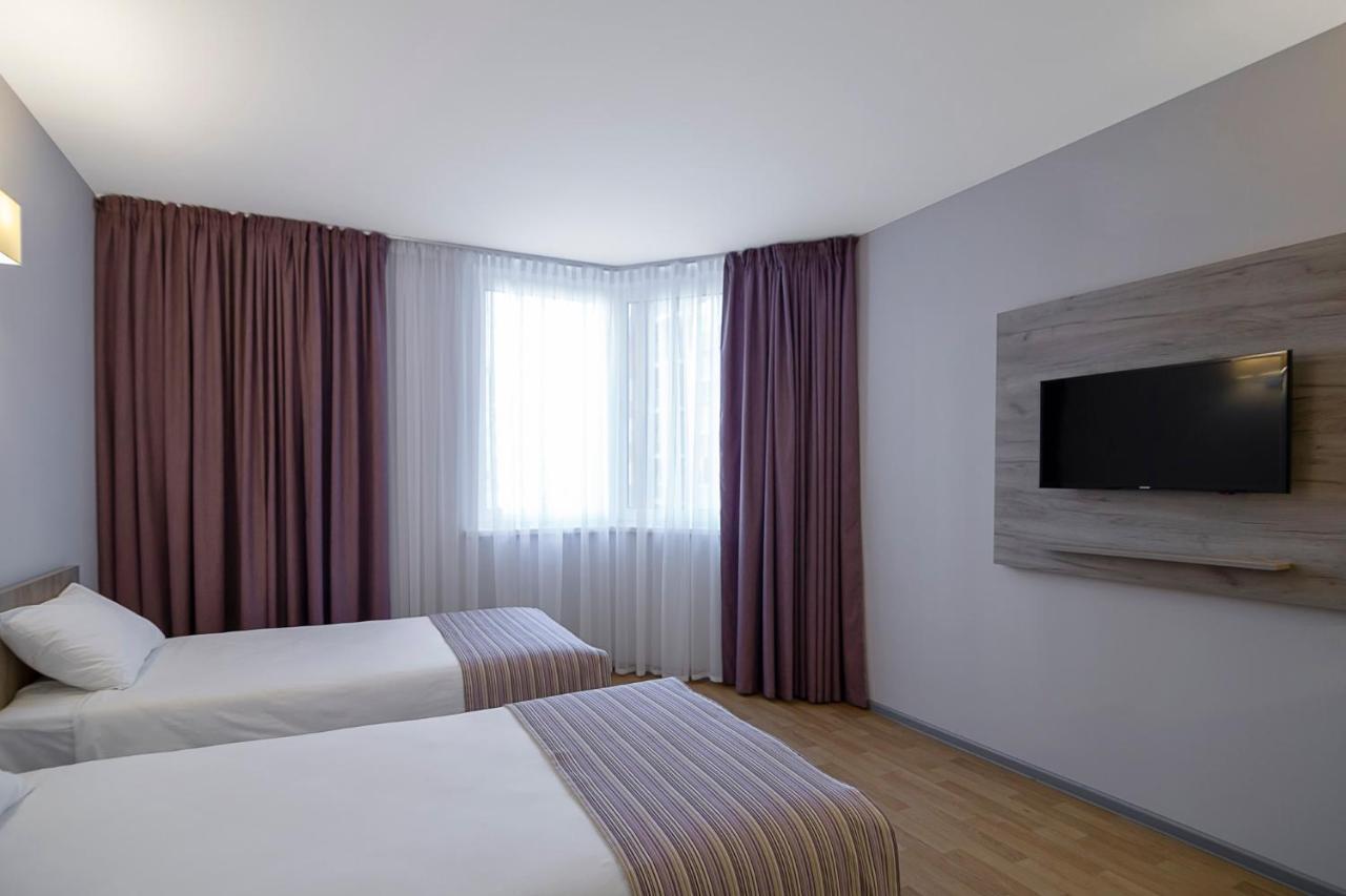 Favor Sport Hotel Kiev Ngoại thất bức ảnh